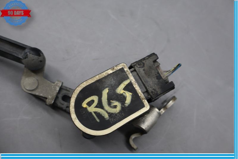 Load image into Gallery viewer, 09-15 BMW 750i 740i Right Passenger Side Headlight Height Level Sensor Oem