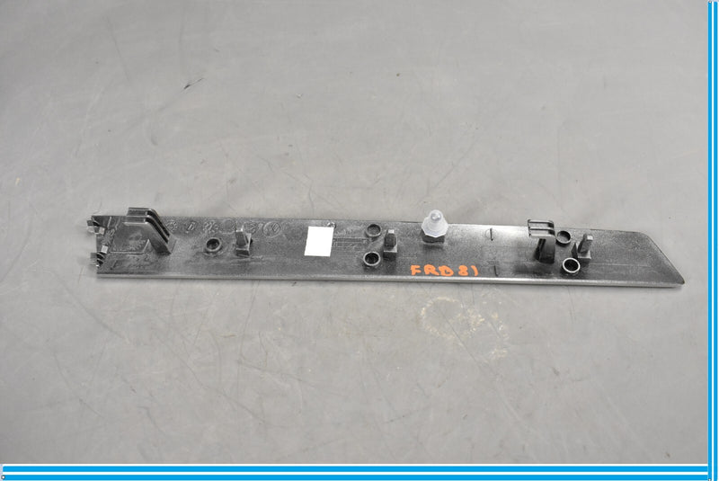 Load image into Gallery viewer, 11-17 Volkswagen VW Touareg Front Right Passenger Side Door Trim Panel Oem