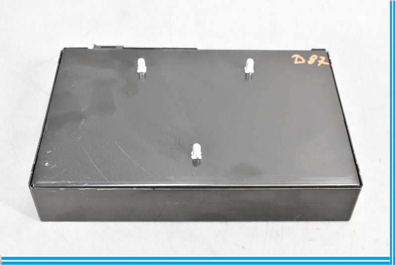 Load image into Gallery viewer, 06-11 Mercedes CLS550 CLS500 W219 Sirius Satellite Radio Receiver 2118703389 Oem