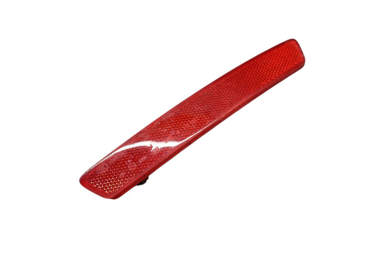 Load image into Gallery viewer, 14-17 Maserati Ghibli M157 Rear Right Side Marker Reflector Lamp 50504339 Oem