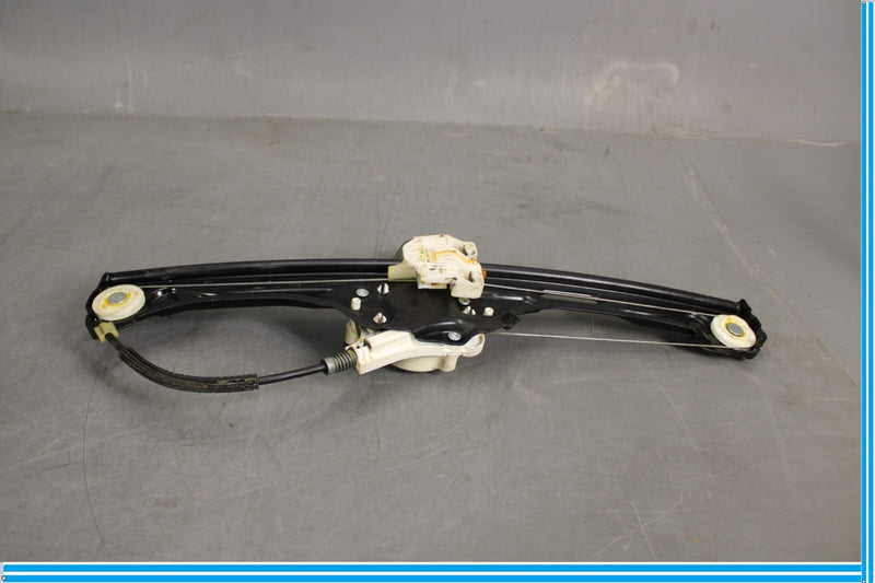 Load image into Gallery viewer, 07-13 BMW X5 E70 Rear Right Passenger Door Window Regulator Motor Oem