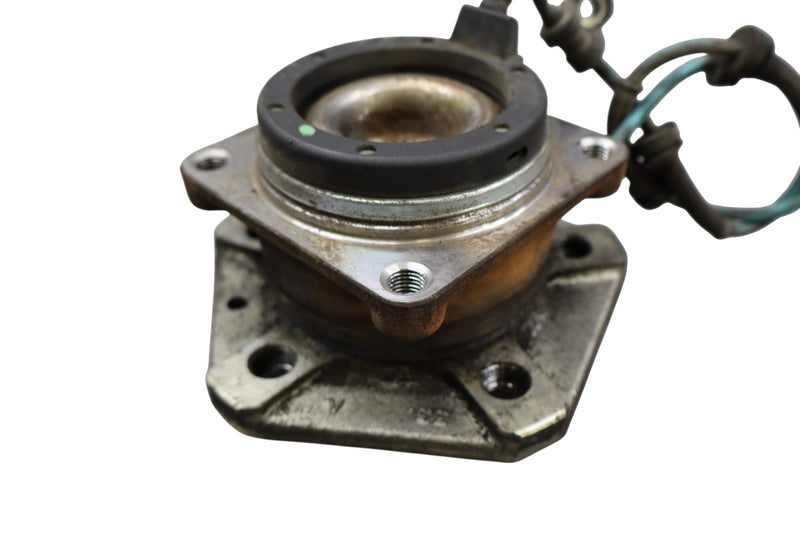 Load image into Gallery viewer, 03-08 Maserati Quattroporte M139 Rear Right Side Spindle Knuckle Wheel Hub Oem