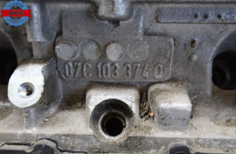Load image into Gallery viewer, 03-12 Bentley Continental Flying Spur Right Side Engine Cylinder Head 6.0L Oem