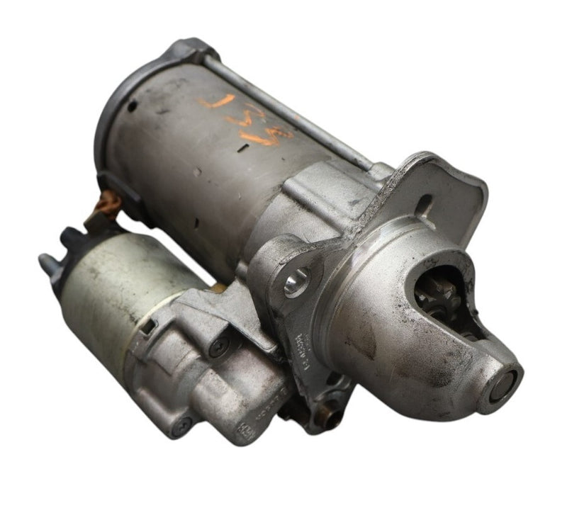 Load image into Gallery viewer, 17-24 Alfa Romeo Giulia 952 Engine Motor Starter Assembly Bosch Oem
