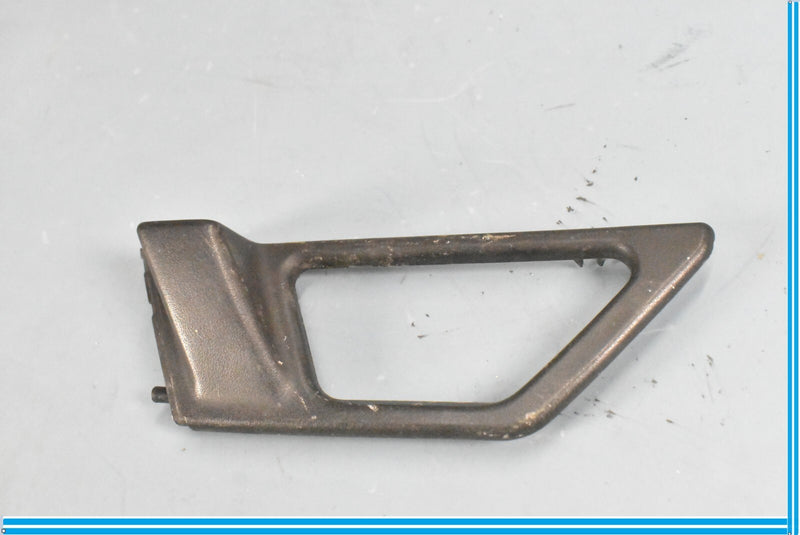 Load image into Gallery viewer, 86-95 Mercedes W124 E320 300CE 300E Front Right Interior Door Handle Cover Oem