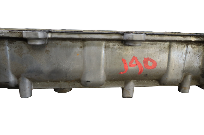 Load image into Gallery viewer, 14–17 Maserati Ghibli Left Side Cylinder Head Rocker Valve Cover 288687 Oem