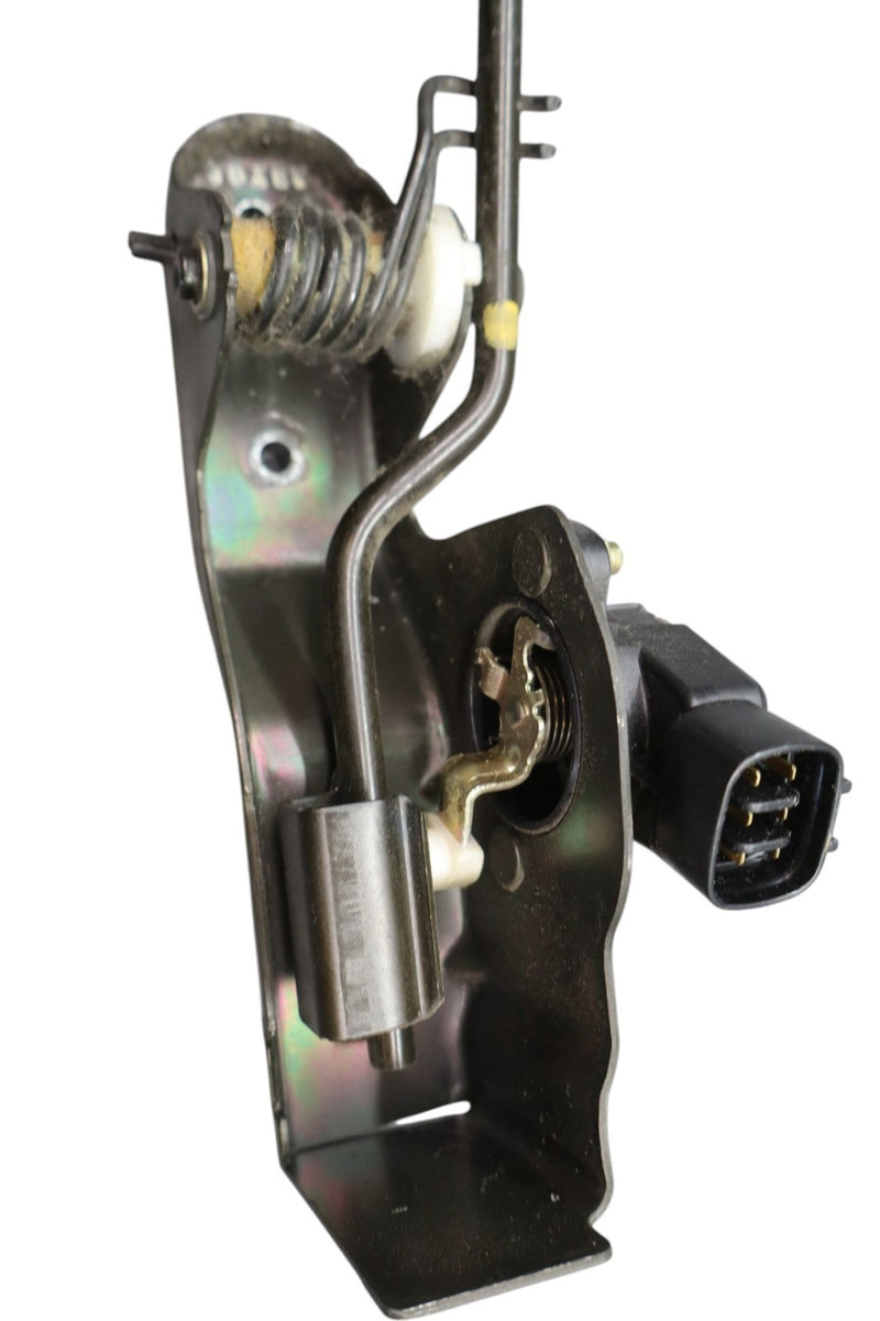 Load image into Gallery viewer, 01-10 Lexus SC430 Z40 Engine Gas Accelerator Pedal W/ Position Sensor Oem