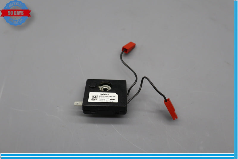 Load image into Gallery viewer, 09-15 Jaguar X250 XF Radio Antenna Aerial Amp Amplifier Module OEM 8X23-18K891-A