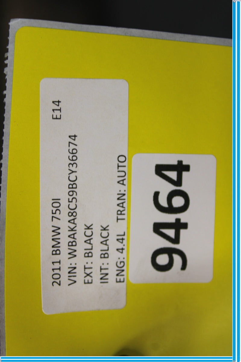 Load image into Gallery viewer, 09-15 BMW 750i 750Li Front Left Driver Side Fender Panel Oem