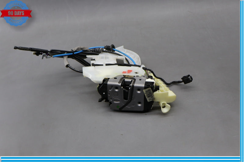 Load image into Gallery viewer, 12-18 Mercedes W218 CLS550 CLS400 Rear Right Side Door Lock Latch Actuator Oem