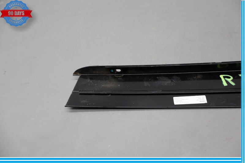 Load image into Gallery viewer, 13-19 Mercedes GL550 X166 Rear Right C Pillar Quarter Window Molding Oem