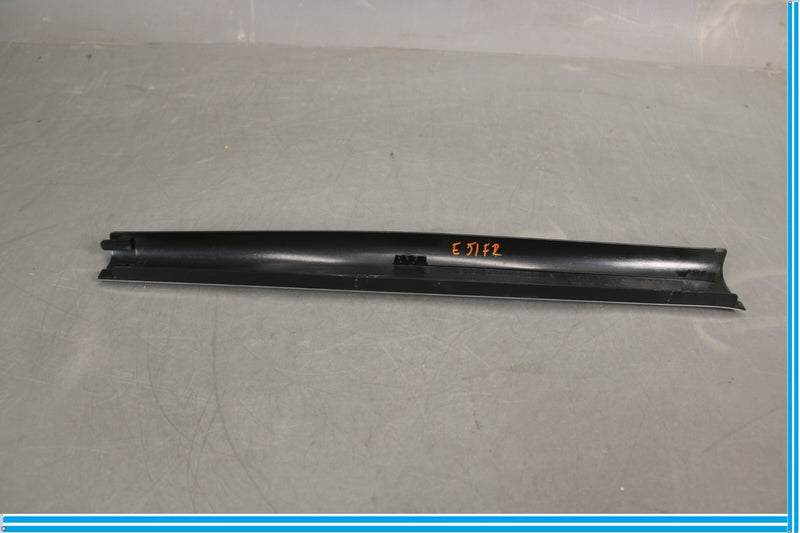 Load image into Gallery viewer, 06-11 Mercedes CLS550 W221 Front Right Side Inner Door Step Sill Plate Oem