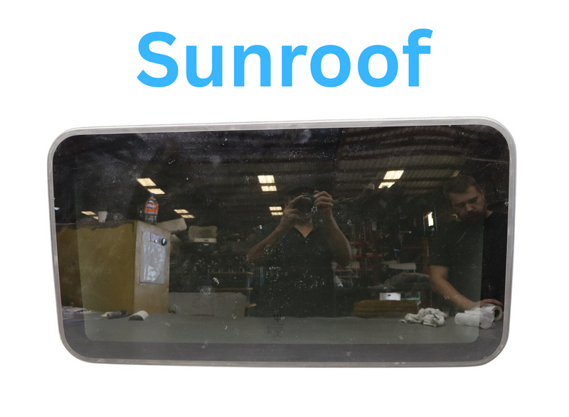 Load image into Gallery viewer, 14-17 Maserati Ghibli M157 Sun Roof Sunroof Top Glass Window Panel 43R001604 Oem