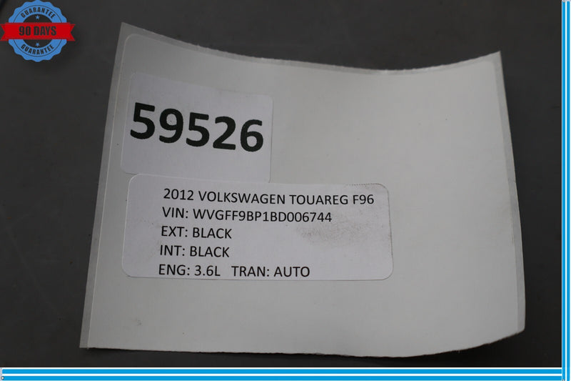 Load image into Gallery viewer, 11-17 Volkswagen Touareg Front Upper Panoramic Roof Sunroof Window Glass Oem