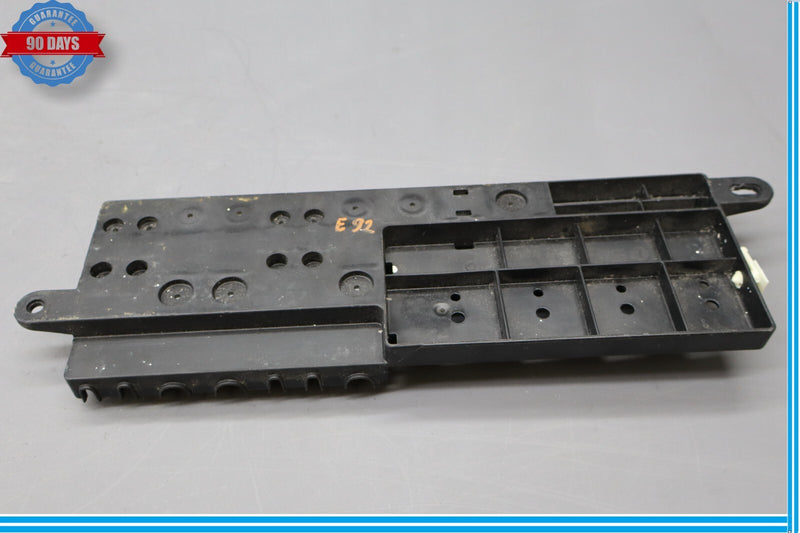 Load image into Gallery viewer, 11-17 Jaguar XJ XJL Rear Trunk Battery Terminal Fuse Relay Junction Box Oem