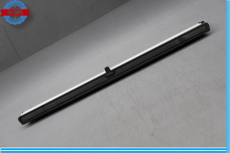 Load image into Gallery viewer, 10-13 Jaguar XJ XJL X351 Rear Right Side Door Window Sun Shade Blind Oem