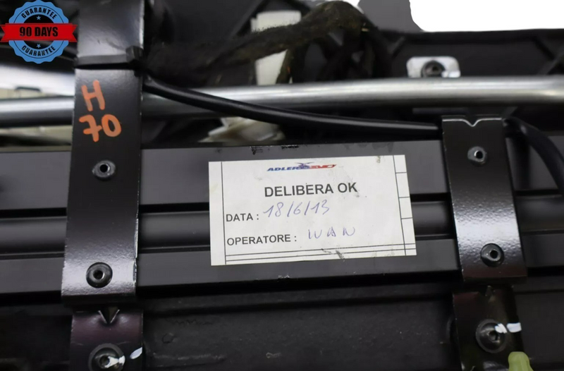 Load image into Gallery viewer, 14-19 Maserati Quattroporte Rear Sunshade W/3rd Brake Light 670013815 Oem