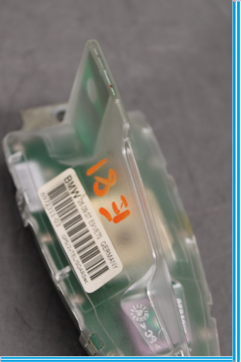 Load image into Gallery viewer, 07-13 BMW X5 E70 Rear Upper Roof Mount Radio Shark Fin Antenna 6972311 Oem