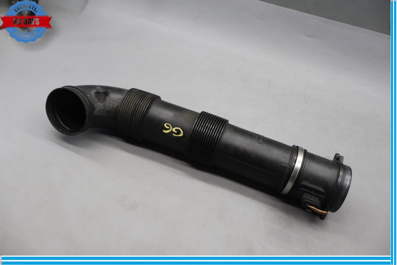 Load image into Gallery viewer, 11-18 Porsche Cayenne Air Intake Hose Pipe Tube Duck 7L5128684 Oem