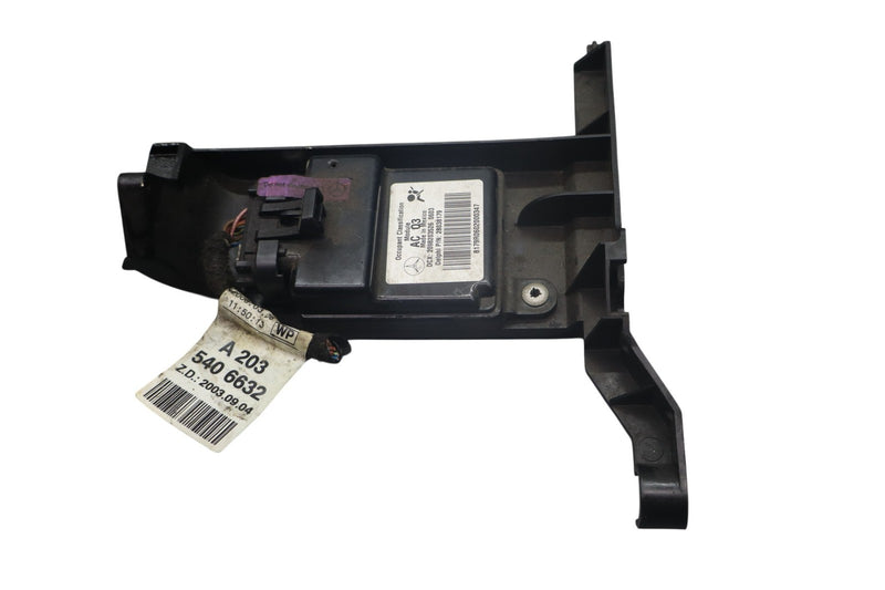 Load image into Gallery viewer, 03-09 Mercedes W209 CLK350 CLK550 Right Seat Occupancy Sensor Mat SRS Module Oem