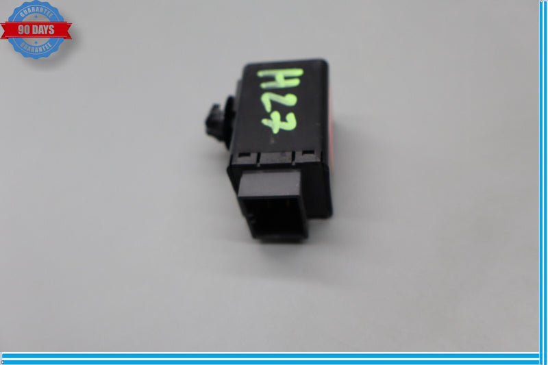 Load image into Gallery viewer, 15-19 Hyundai Genesis Sedan G80 Relay Stop Signal Control Module Unit ECU Oem