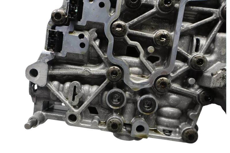 Load image into Gallery viewer, 03-04 Audi A4 A6L A6 A8L CVT Automatic Transmission ValveBody Oil Pump Oem