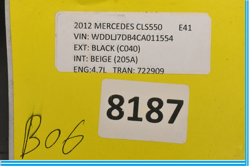 Load image into Gallery viewer, 10-18 Mercedes CLS550 W218 Rear Right Side Rail Sill Plate Cover Beige Oem