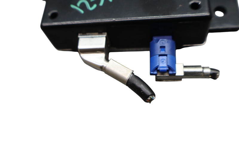 Load image into Gallery viewer, 12-20 Mercedes W212 E350 Communication Control Module 1729008206 Oem