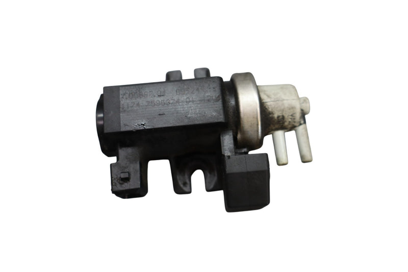 Load image into Gallery viewer, 08-14 BMW X5 X6 750Li E70 Turbo Boost Solenoid Pressure Converter Valve Oem