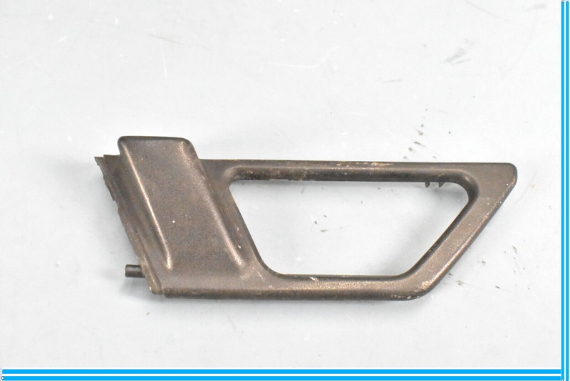 Load image into Gallery viewer, 86-95 Mercedes W124 E320 300CE 300E Front Right Interior Door Handle Cover Oem