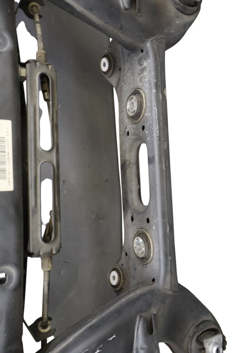 Load image into Gallery viewer, 10-18 Mercedes W212 E350 C250 Rear Sub Frame Crossmember Cradle Assembly Oem