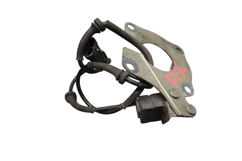 Load image into Gallery viewer, 03-12 Maserati Quattroporte M139 Front Right Side Wheel Hub Bearing Oem