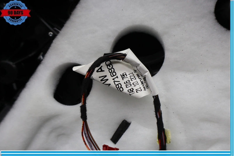 Load image into Gallery viewer, 11-18 Porsche Cayenne 958 Turbo S Rear Right Side Interior Door Panel Black Oem