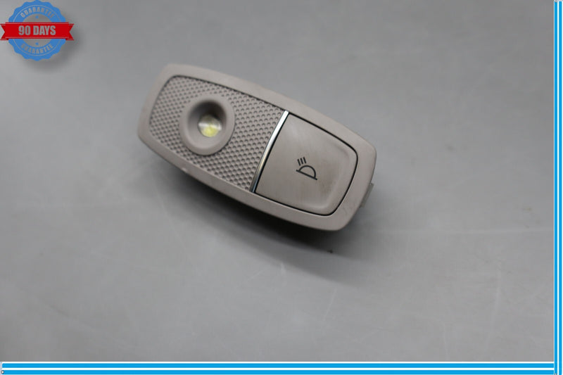 Load image into Gallery viewer, 15-20 Hyundai Genesis Rear Right Side Reading Dome Map Light Trim Oem