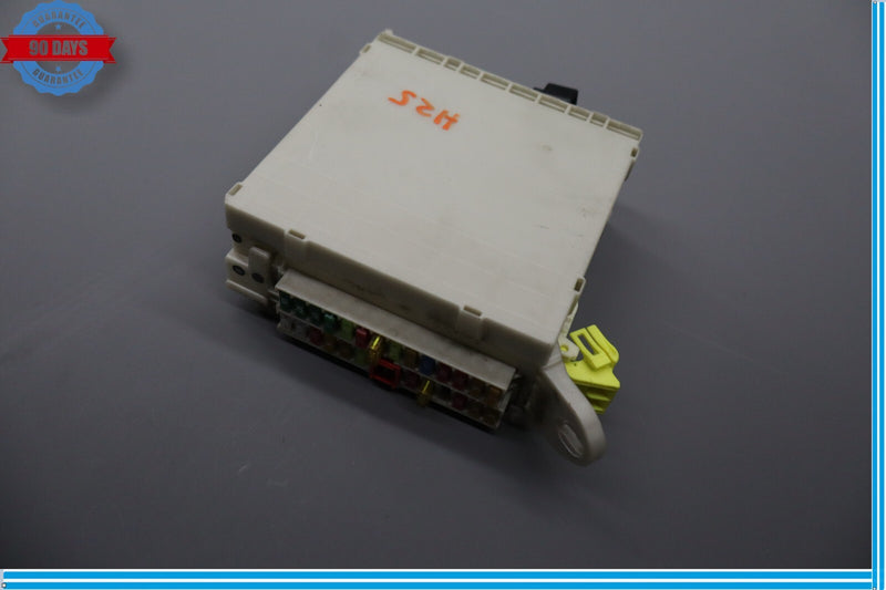 Load image into Gallery viewer, 07-12 Lexus LS460 Front Right Passenger Side Interior Fuse Relay Box Oem