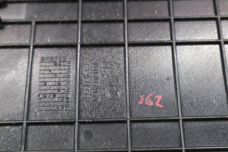 Load image into Gallery viewer, 03-13 Maserati Quattroporte M139 Rear Seat Center Trunk Access Cover Panel Oem