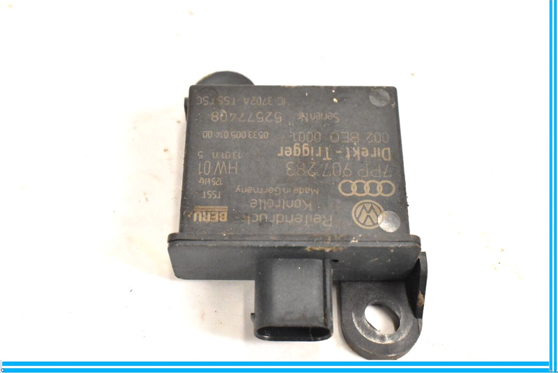 Load image into Gallery viewer, 11-18 Porsche Cayenne TPMS Tire Pressure Monitor Sensor Module 7PP907283 Oem