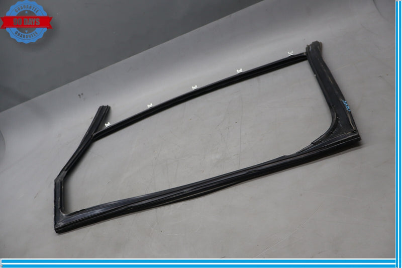 Load image into Gallery viewer, 14-17 Land Rover Range Sport Rear Right Side Door Window Rubber Impact Strip Oem