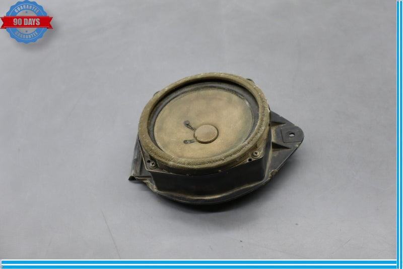 Load image into Gallery viewer, 06-10 Pontiac Solstice GXP Front Left Or Right Side Door Audio Radio Speaker Oem