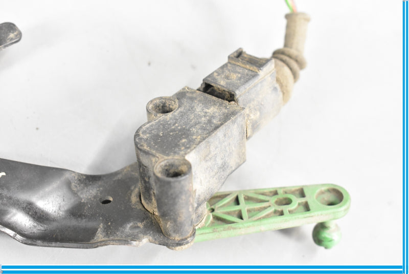 Load image into Gallery viewer, 11-17 Audi A8 L Quattro Headlight Side Height Level Sensor 4H0941309C Oem