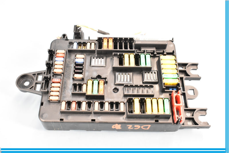Load image into Gallery viewer, 12-18 BMW 320i 328i 428i F30 Fuse Box Power Distribution Box Oem