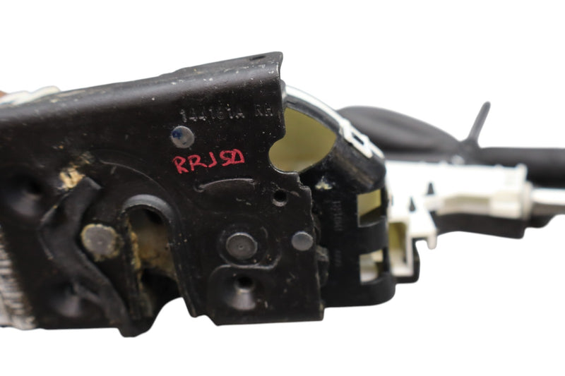 Load image into Gallery viewer, 14-20 Maserati Ghibli M157 Rear Right Side Door Lock Latch Actuator Oem