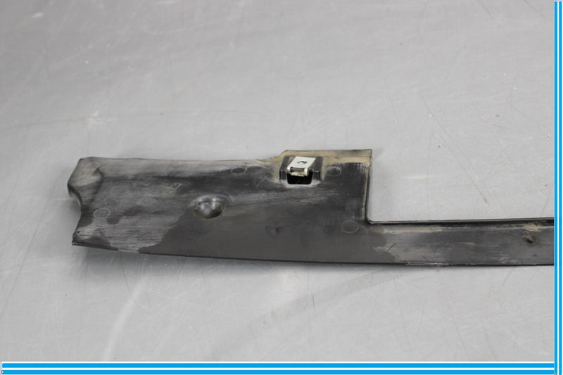 Load image into Gallery viewer, 04-10 BMW 645Ci 650i Front Upper Radiator Fan Air Intake Duct Top Oem