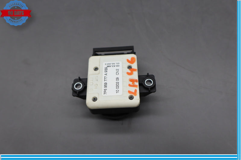 Load image into Gallery viewer, 11-18 Volkswagen Touareg Front Left Driver Side Seat Lumbar Control Switch Oem