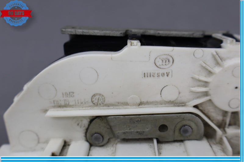 Load image into Gallery viewer, 14-17 Maserati Ghibli Front Right Passenger Side Door Lock Latch Actuator Oem