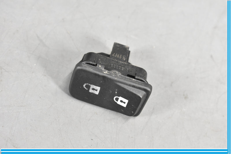 Load image into Gallery viewer, 04-11 Volvo C70 Front Door Lock Control Switch Button Oem