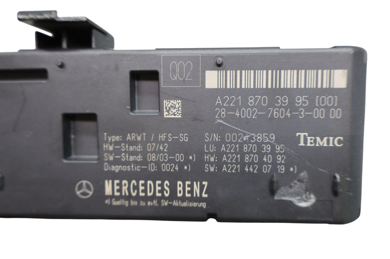 Load image into Gallery viewer, 07-14 Mercedes S550 S400 Trunk Release Remote Open Close Module Unit ECU Oem