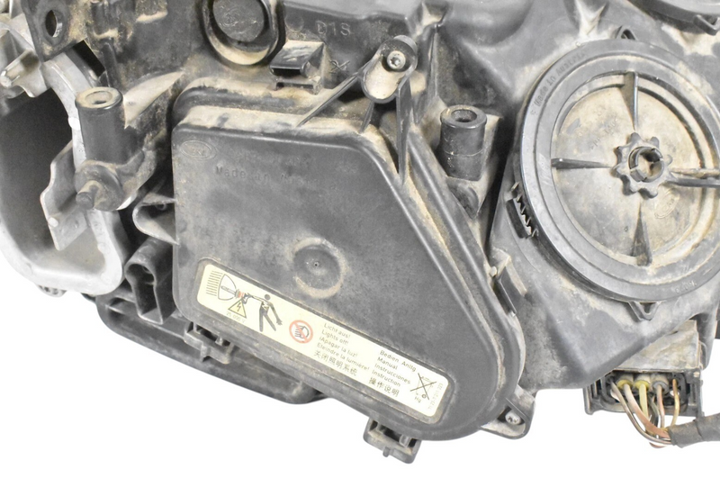 Load image into Gallery viewer, 09-12 BMW F01 F02 740i 750i Front Left Driver Side Headlight Headlamp Xenon OEM