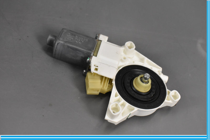 Load image into Gallery viewer, 06-12 Mercedes W164 GL500 GL450 Front Right Side Door Window Regulator Motor Oem