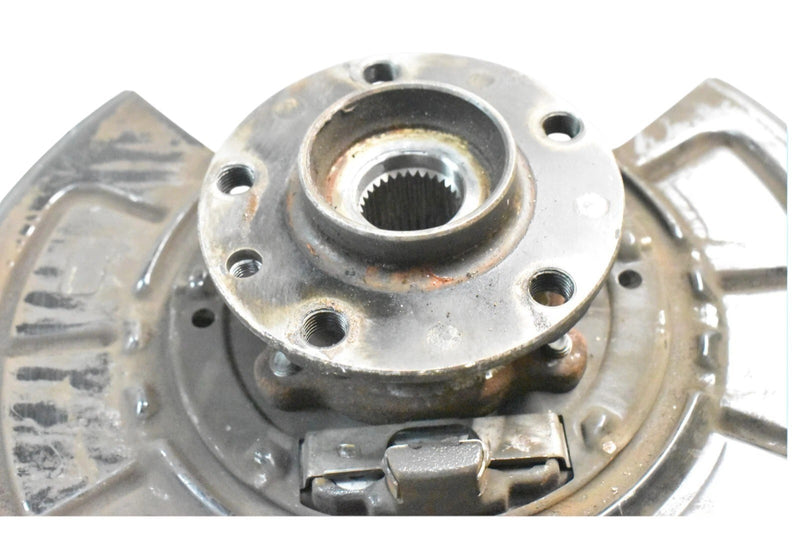 Load image into Gallery viewer, 14-17 Maserati Ghibli Rear Left Driver Side Spindle Knuckle Hub 670006802 OEM